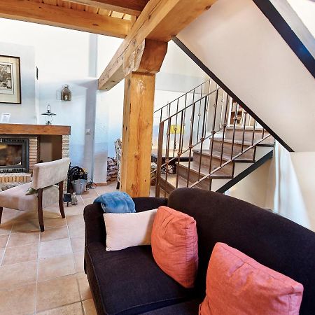 Hestia Vut Vila Ayllón Exterior foto